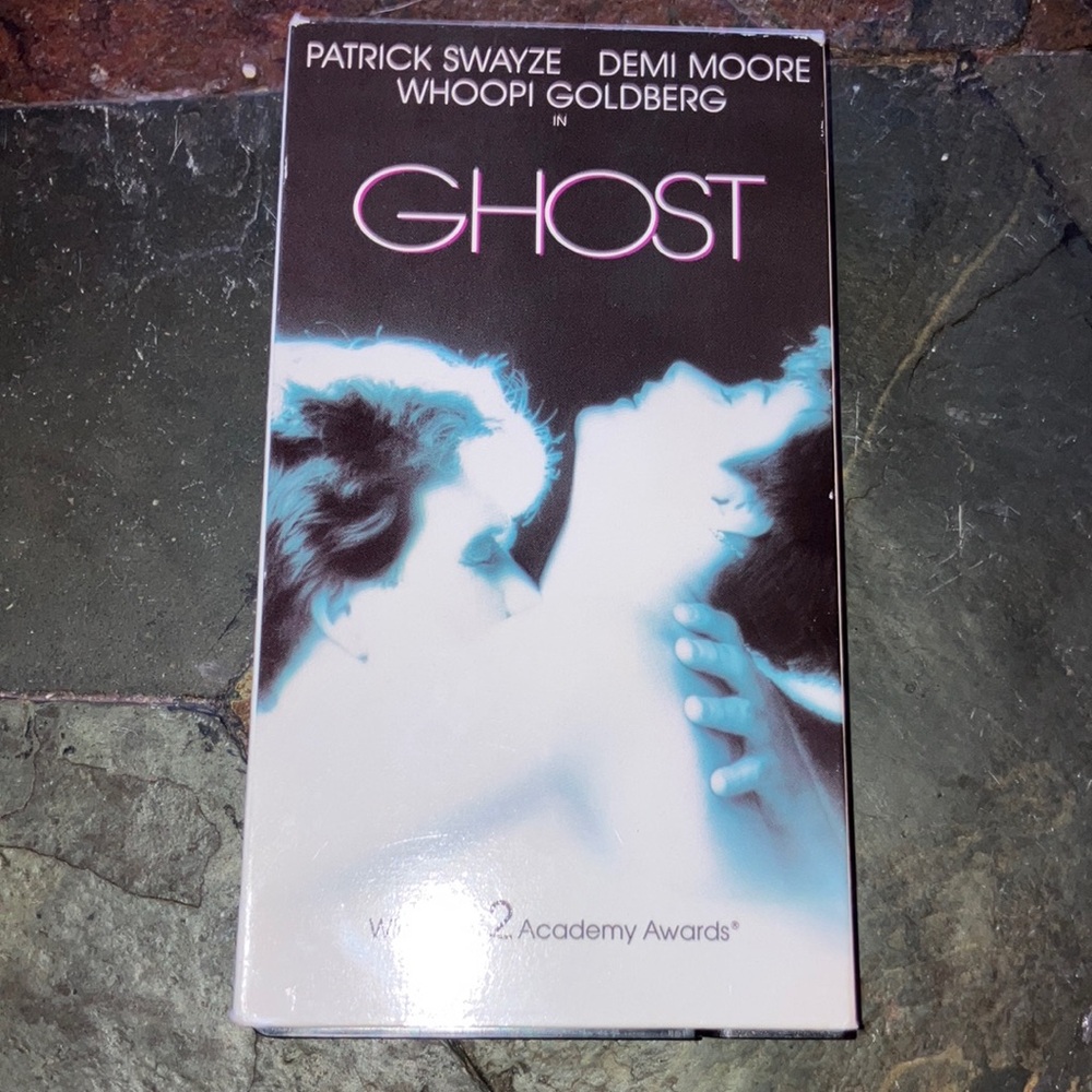 Ghost Movie VHS 90’s‎ Patrick Swayze and Demi Moore Nostalgic Vintage